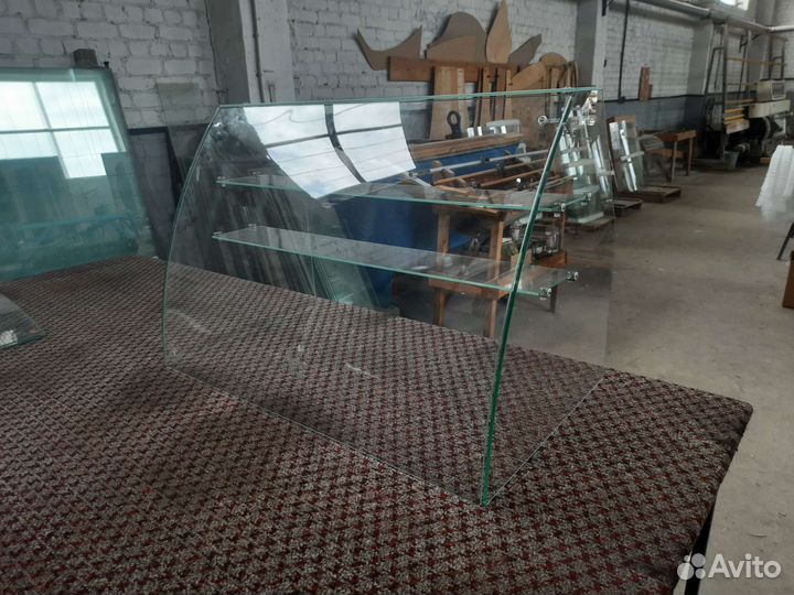 Настольные витрины из стекла