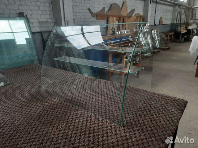 Настольные витрины из стекла