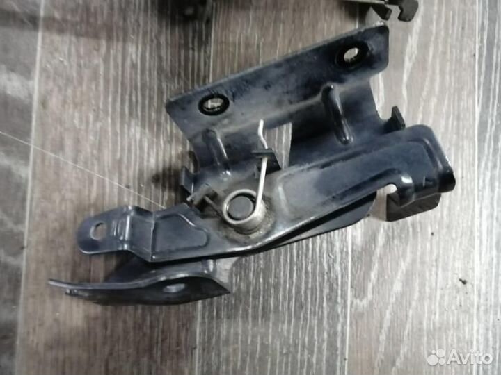 Замок капота Ниссан Теана J32