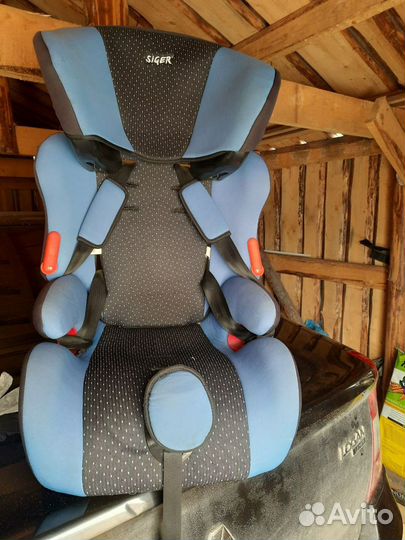 Продам автокресло