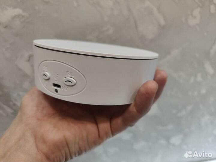 Подставка вращающаяся для видео, витрина, стенд