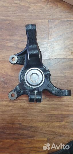 Поворотный кулак Mercedes W639 Vito