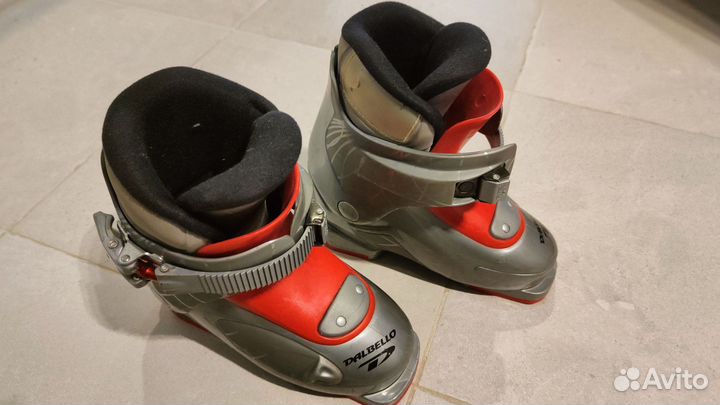 Горнолыжные ботинки детские 18,5