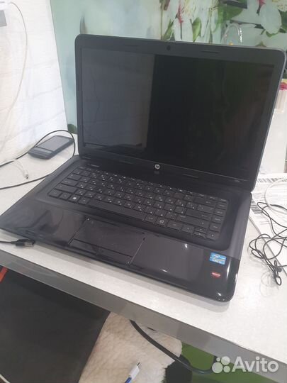 Ноутбук hp 2000