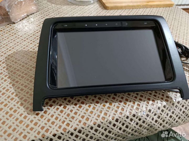 Планшет в авто