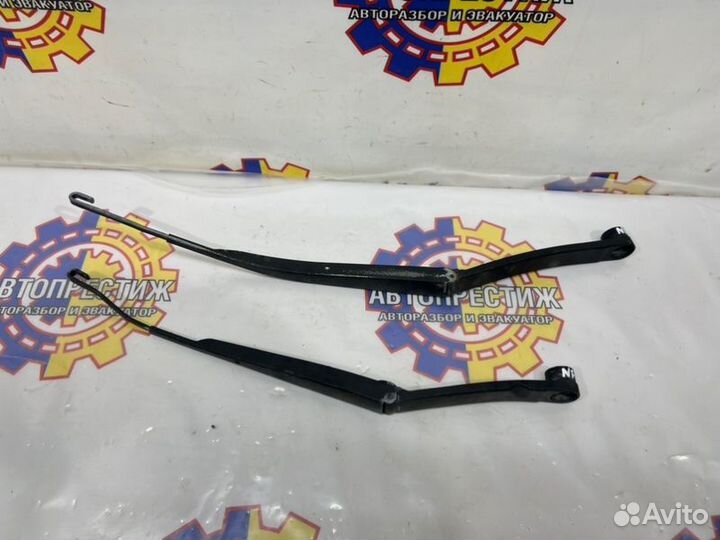 Поводки дворников Hyundai Sonata Nf седан G4KC