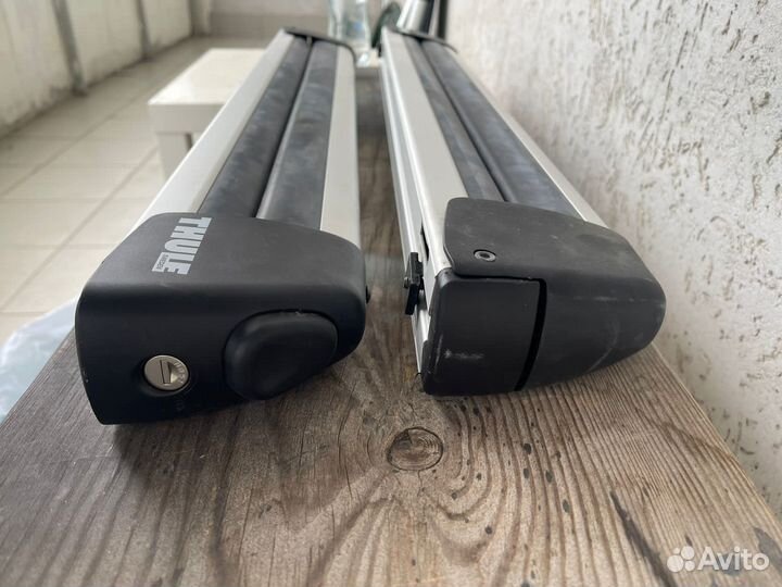 Крепление для лыж и сноуборда thule