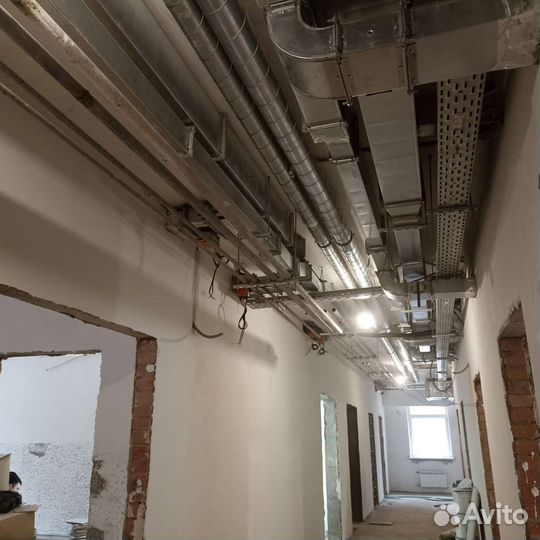 Сварщик, мастер по строительству