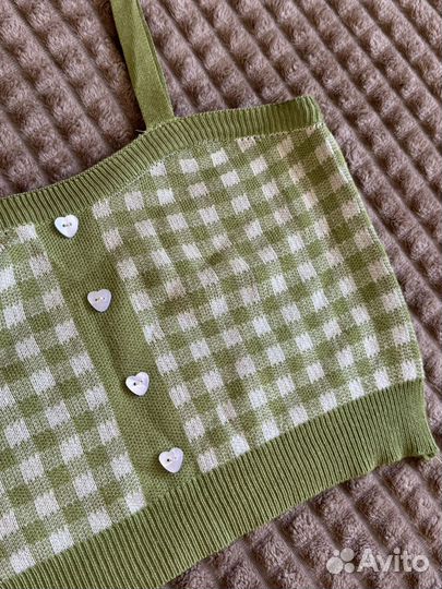 Топ вязаный