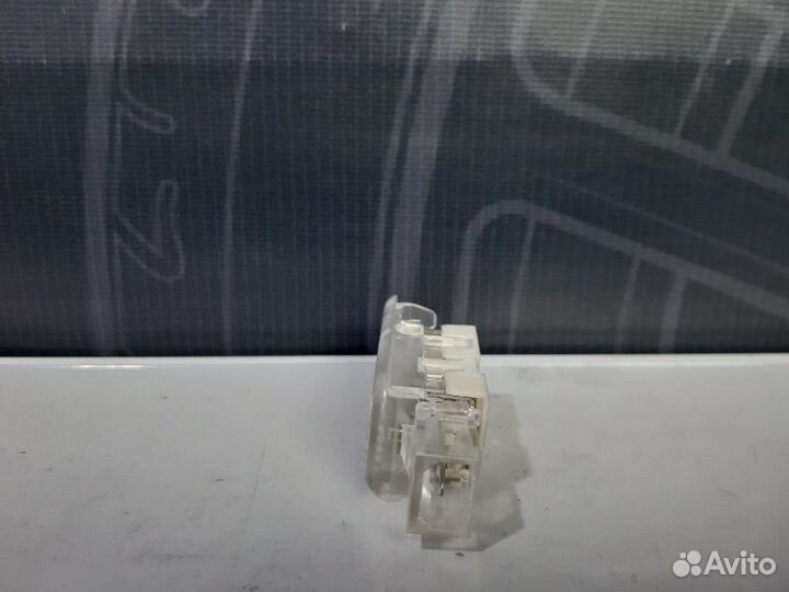 Плафон салона Audi A6 C6 AUK 2005