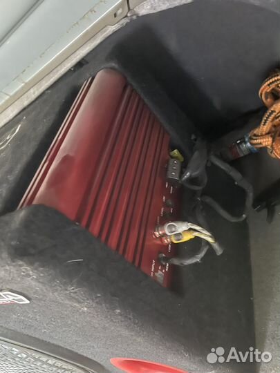 Активный сабвуфер Ural