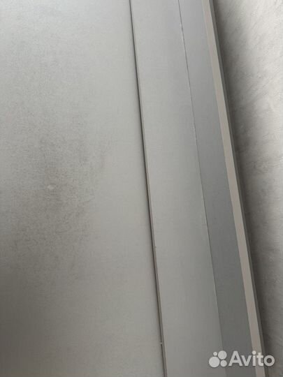 Письменный стол