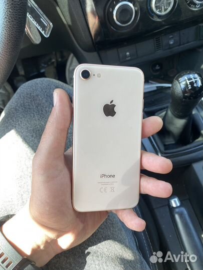 iPhone 8, 64 ГБ