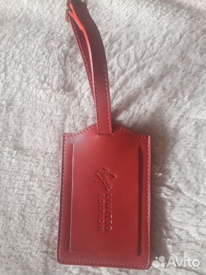 Кожаная бирка на чемодан