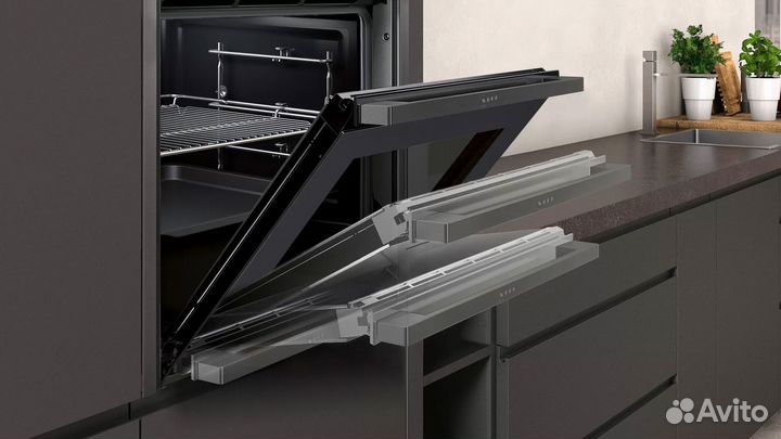 Духовой шкаф Neff B57CR25G0