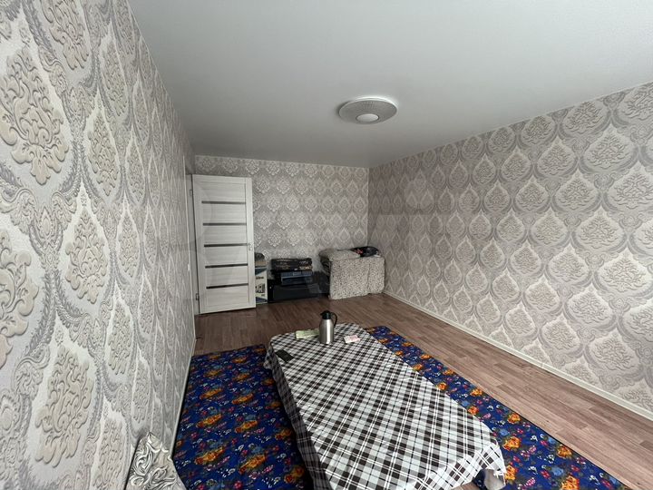 2-к. квартира, 54 м², 1/5 эт.