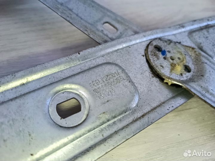 Стеклоподъёмник передний левый Geely gc6