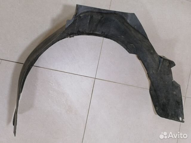Подкрылок Audi 80 1990 893821171 B3 передний левый