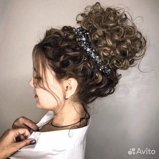 Ободок, диадема, корона
