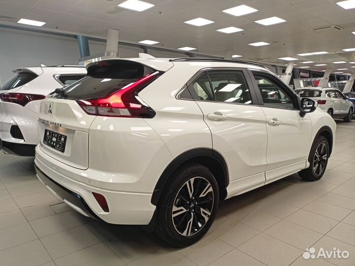 Mitsubishi Eclipse Cross 1.5 CVT, 2022