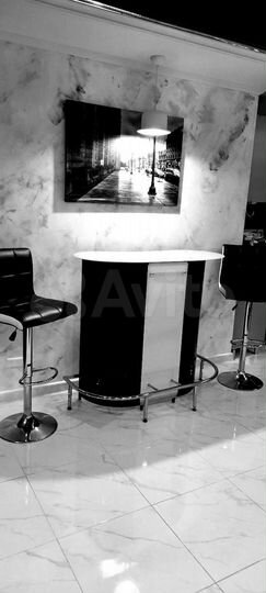 2-к. квартира, 50 м², 4/10 эт.