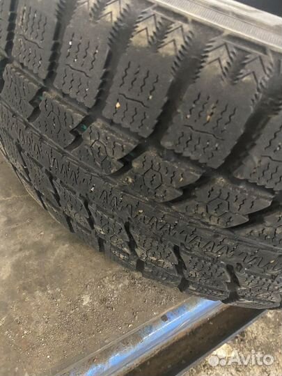 Toyo 310 235/50 R19 99