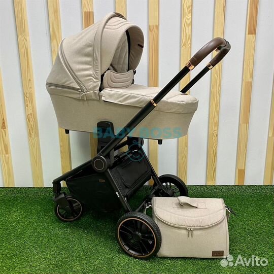 Коляска Carrello Epica