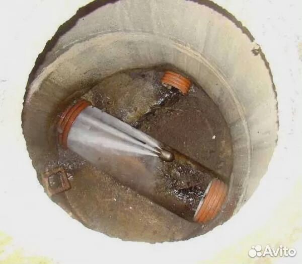 Гидродинамическая прочистка канализации труб