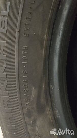 Nokian Tyres Hakka Blue SUV 235/60 R18 107H