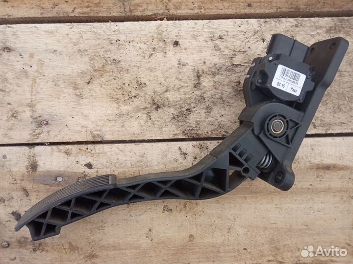 Педаль газа электронная Chery Tiggo 3