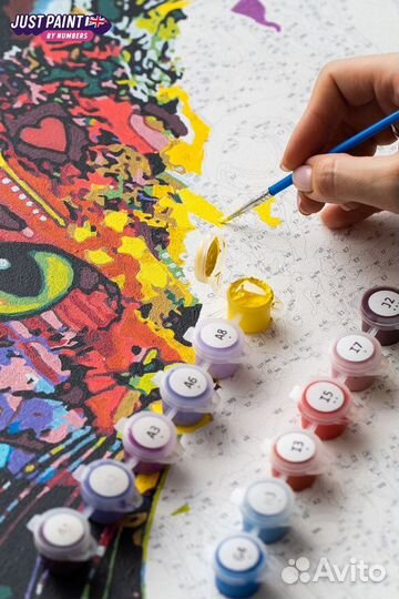 Картина по номерам, 40на50, девушка с перьями