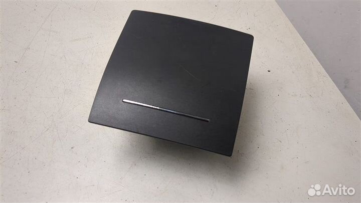 Бардачок задний в консоль Skoda Octavia (A5 1Z)