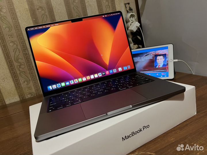 Новый MacBook Pro 14 Inch 2021 /M1/16/512/0 циклов