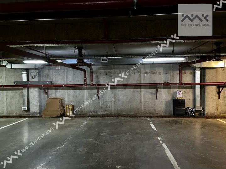 Машиноместо, 13 м²