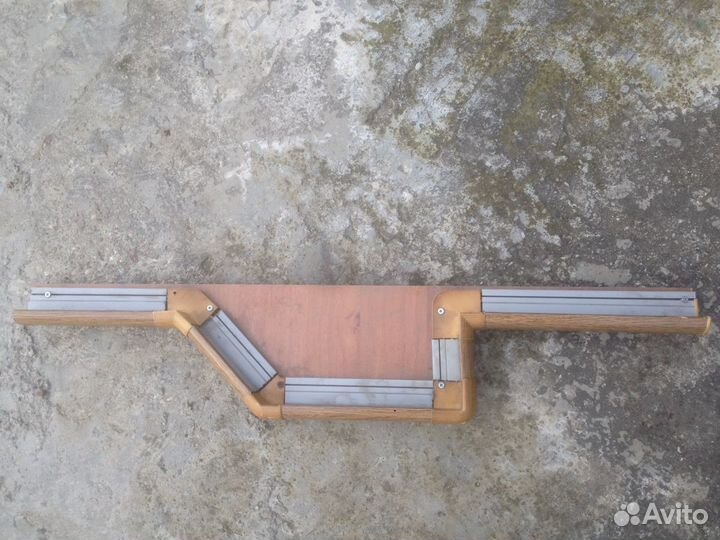 Карниз для кухни Rehau