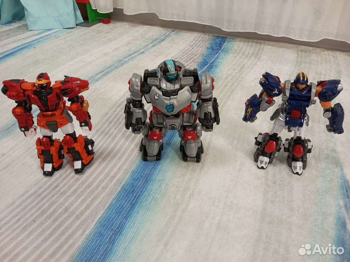 Metalions Infinity (Металионы),роботы-трансформеры