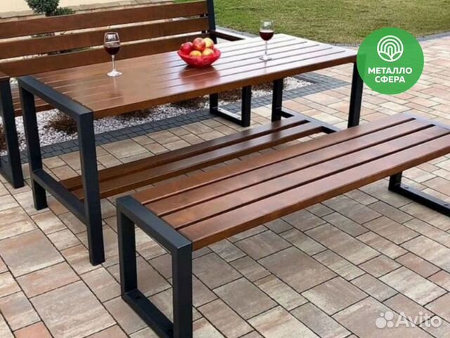 Скамейка со столиком на дачу