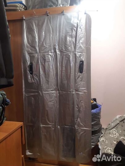 Пляжный матрас надувной