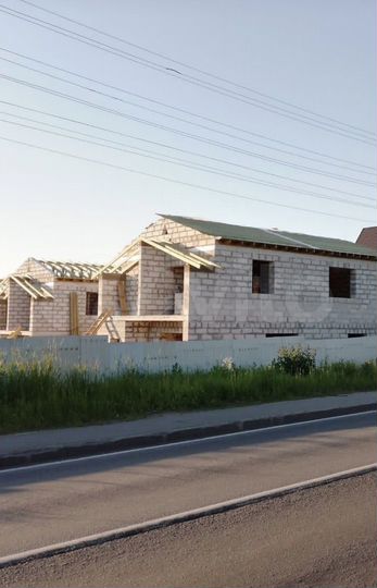 Дом 195 м² на участке 7 сот.