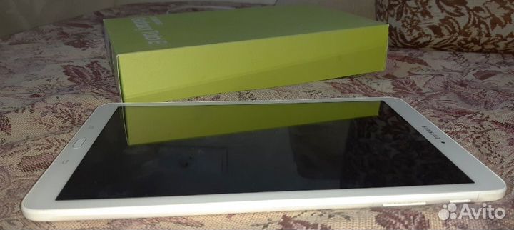 Планшет Samsung Galaxy Tab E