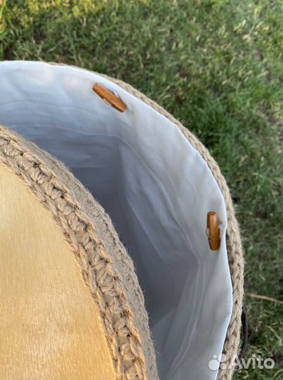 Большая корзина для белья из джута с крышкой