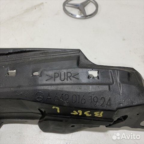 Шумоизоляция двигателя левая Мерседес ом 642