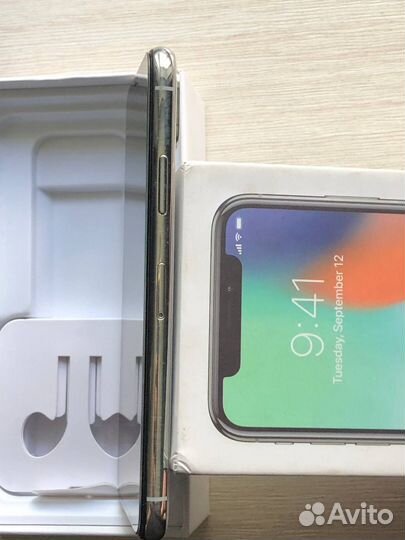 iPhone X, 256 ГБ