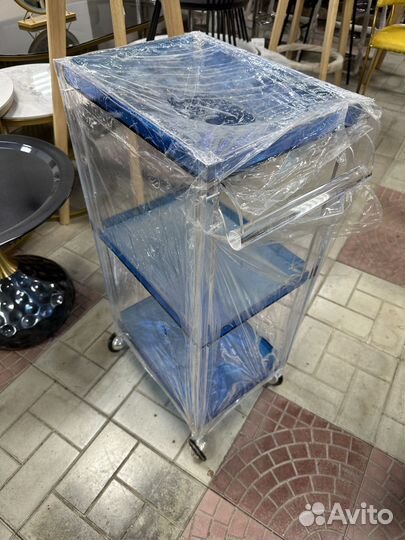 Тележка парикмахерская