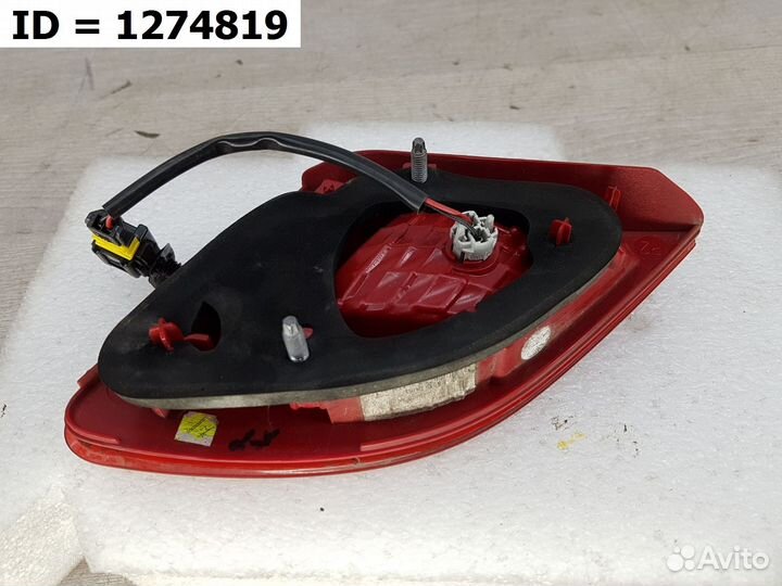 Фонарь задний правый внутренний Peugeot 408