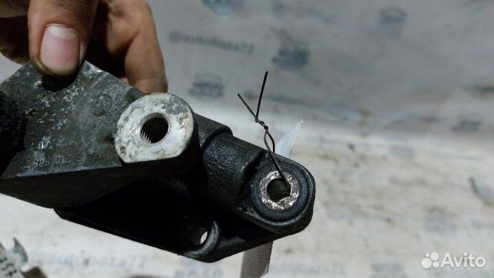 Натяжитель ремня генератора Bmw 3-Series E36