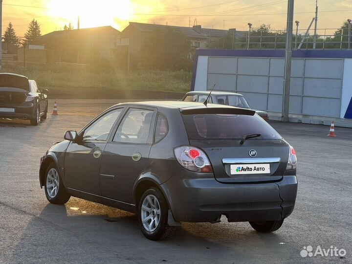 LIFAN Breez (520) 1.6 МТ, 2010, 96 700 км