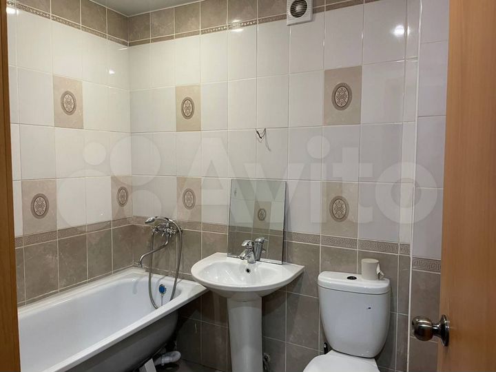 2-к. квартира, 45 м², 5/5 эт.