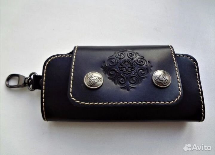 Кожаная Ключница