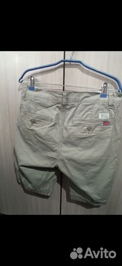 Джинсовые шорты levis